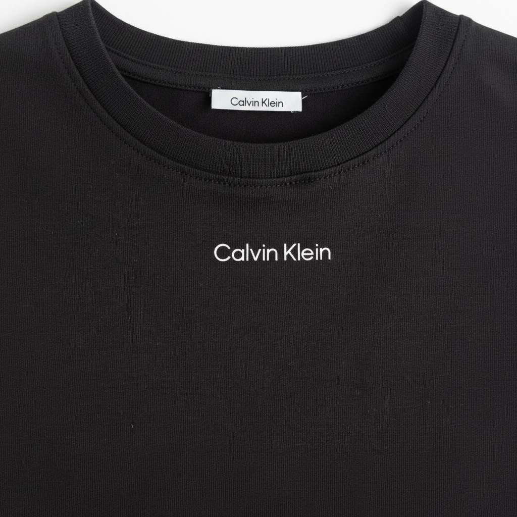 Detail small Calvin Klein logo
