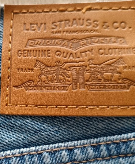 Jean Levi’s Baggy Bootcut pour Femme – Denim Vintage Tendance taille W30