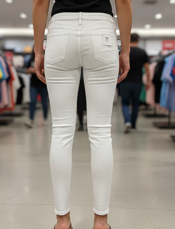 Le jean femme blanc ultime : Calvin Klein Skinny W28 L30