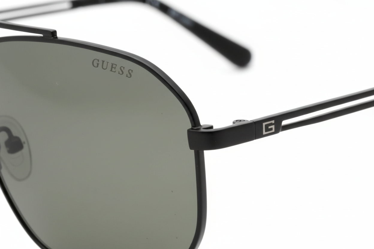 Lunettes de Soleil Guess GF5092 02N - Monture Métal Noir Homme - IMPOSE TON STYLL