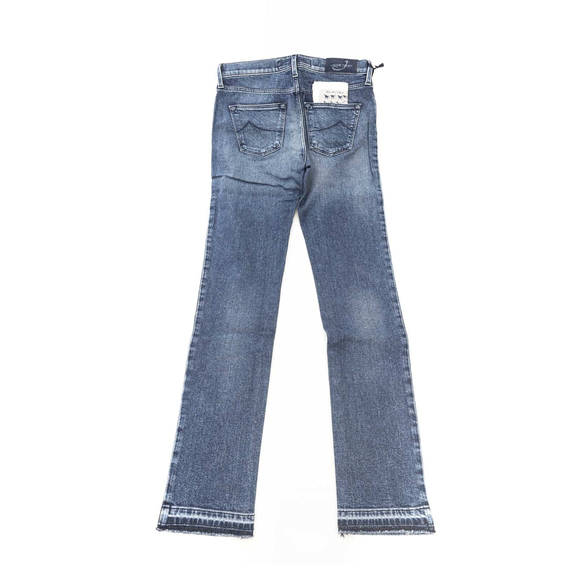 Jean Femme Jacob Cohen Kimberly Bootcut Bleu Ourlet Effiloché Made in Italy - IMPOSE TON STYLL