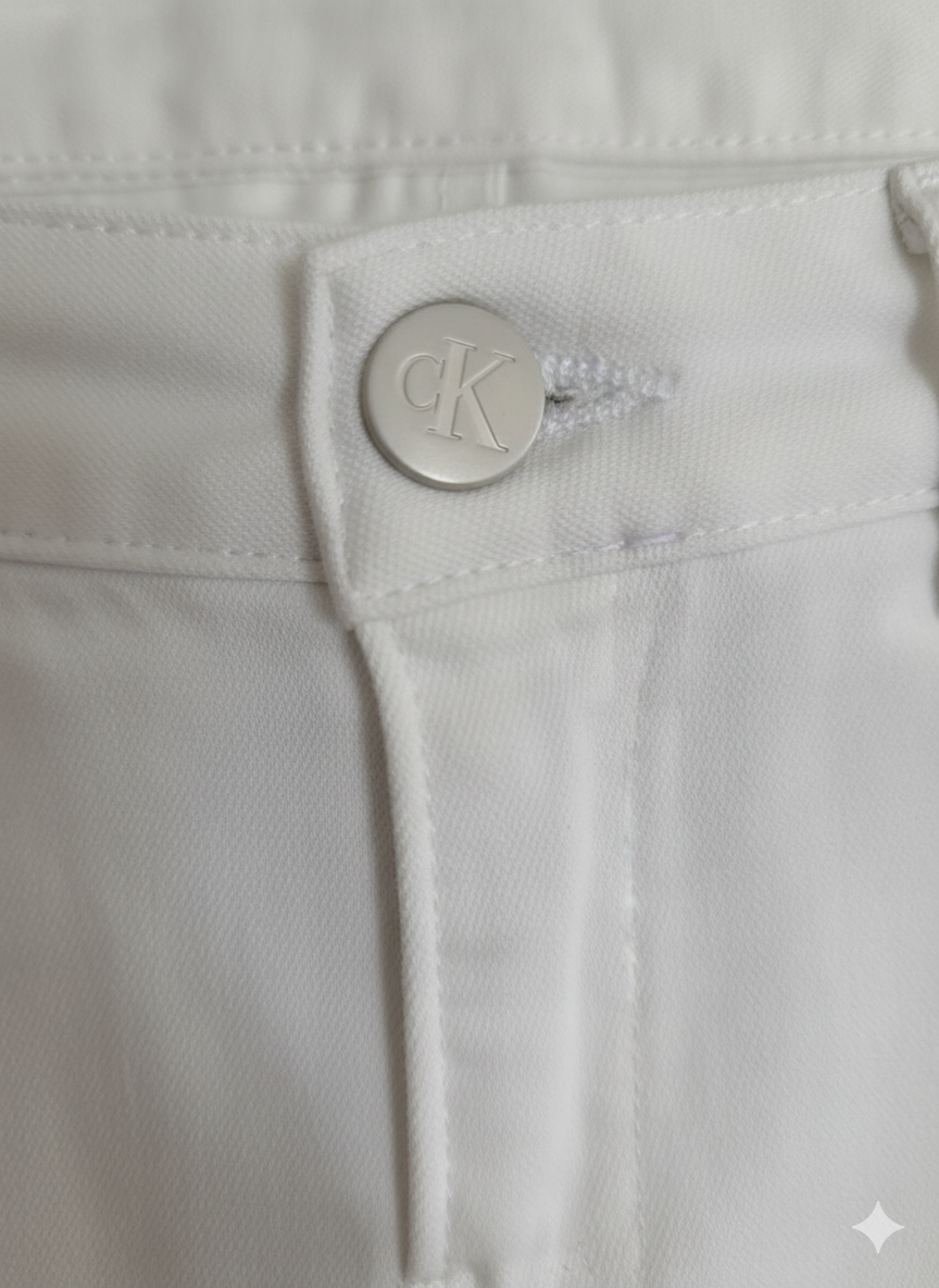 Le jean femme blanc ultime : Calvin Klein Skinny W28 L30
