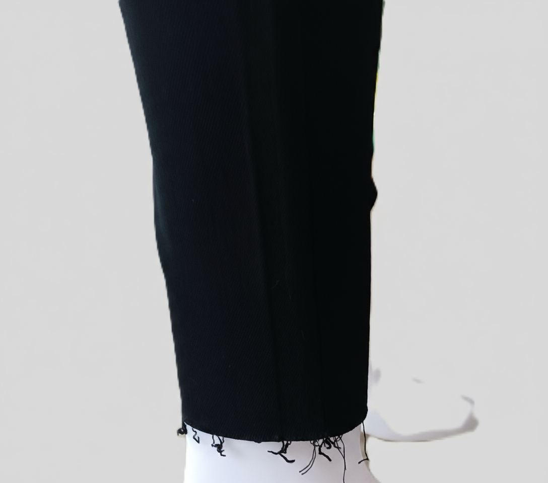 Détail ourlet effiloché Calvin Klein - Haute qualité