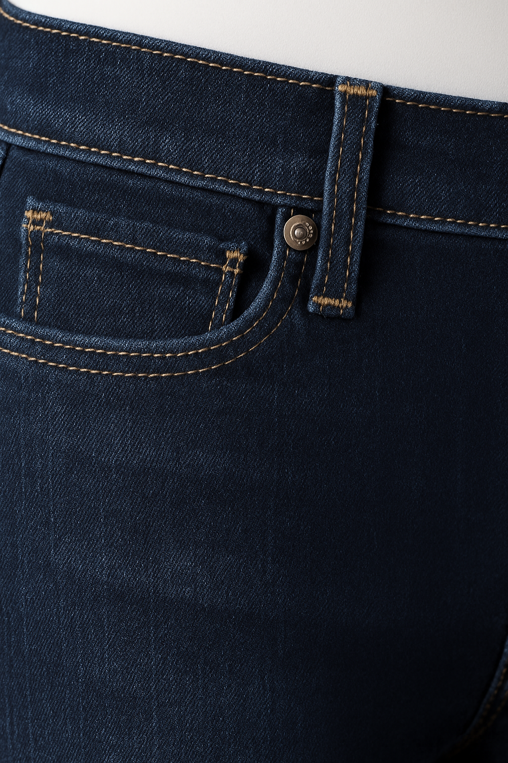 Détails jeans Levi's femme