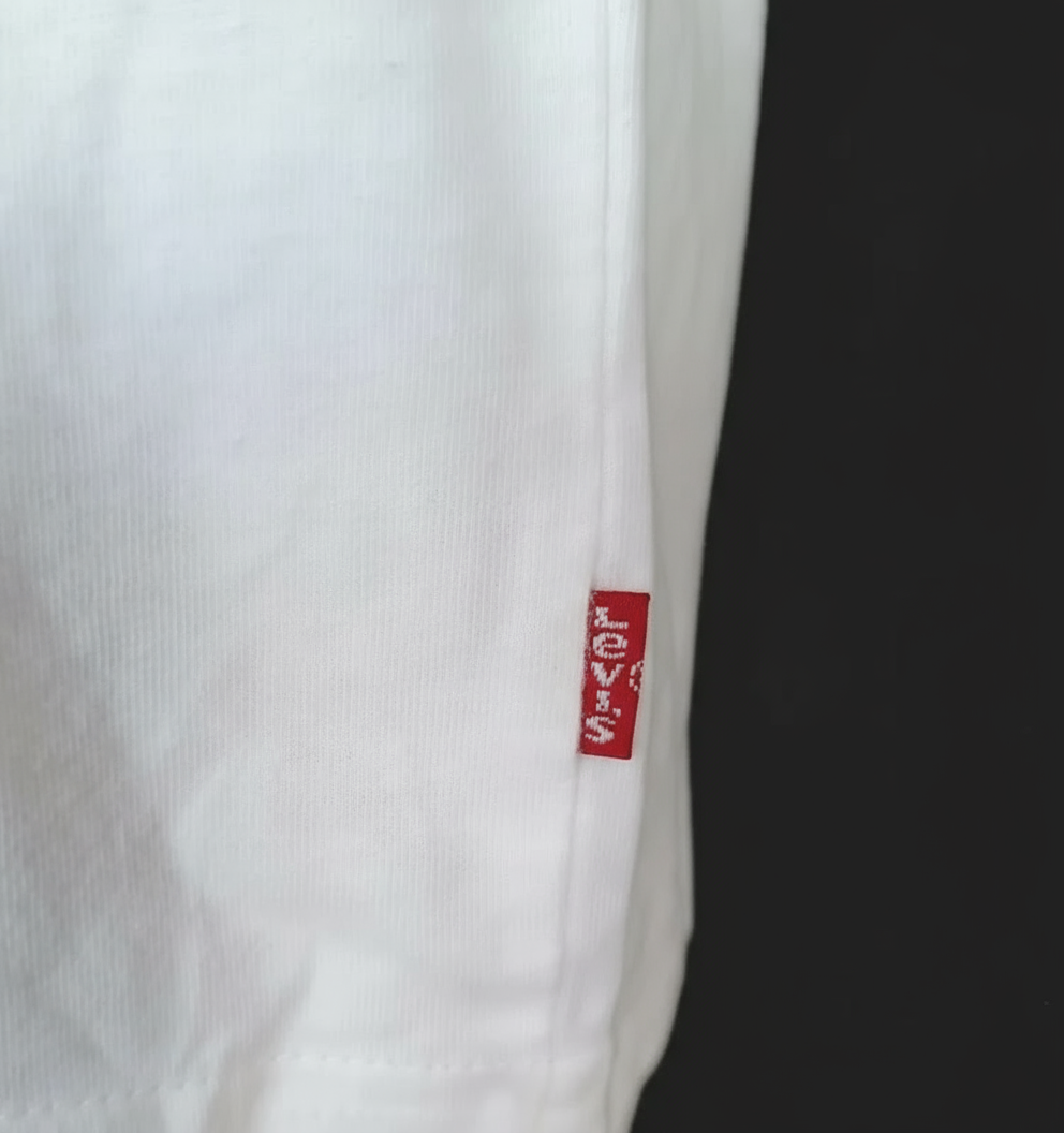 Logo Levi's rouge - Photo nette